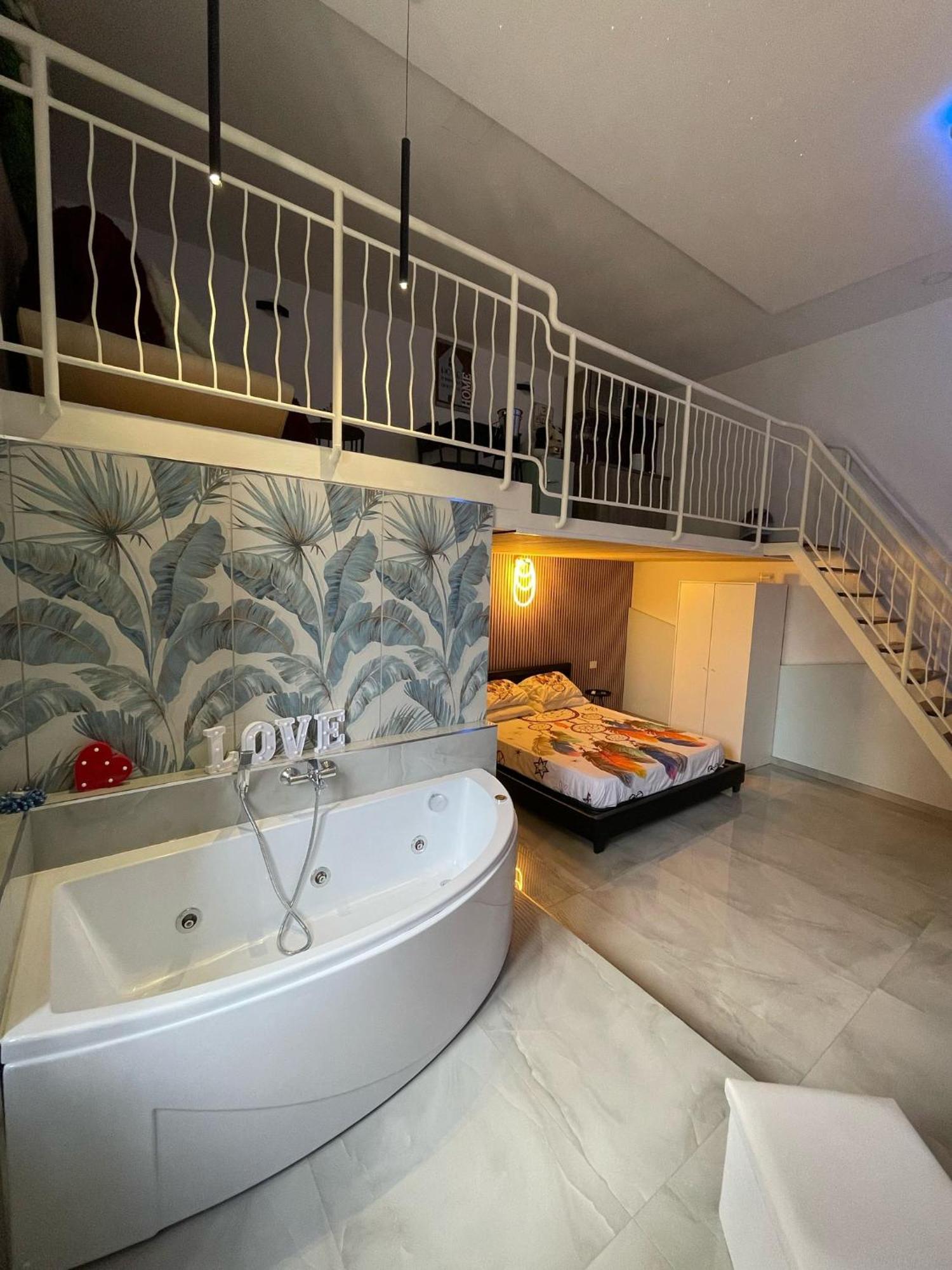 Apartamento Charm E Chic Nápoles Exterior foto